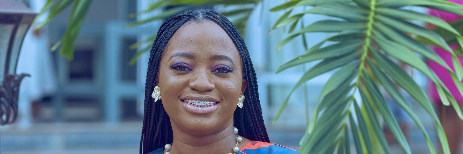 NIFESIMI's profile banner image