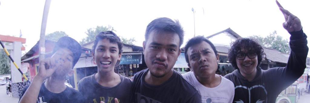 rasyaah's profile banner image