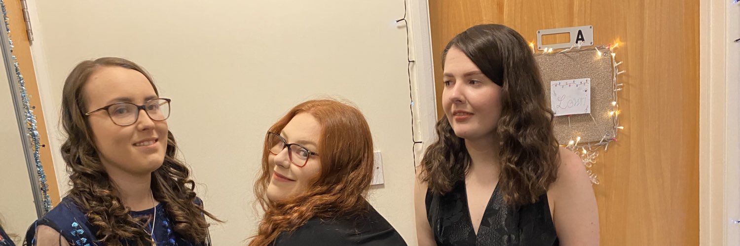 ellenwynthomas's profile banner image