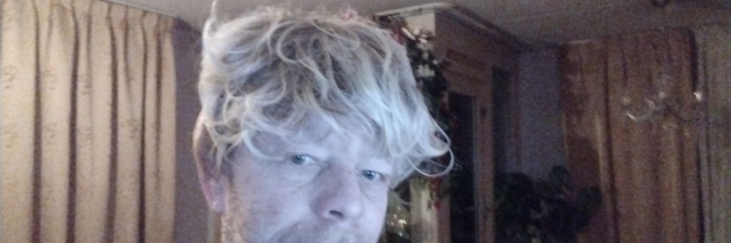 engels22j's profile banner image