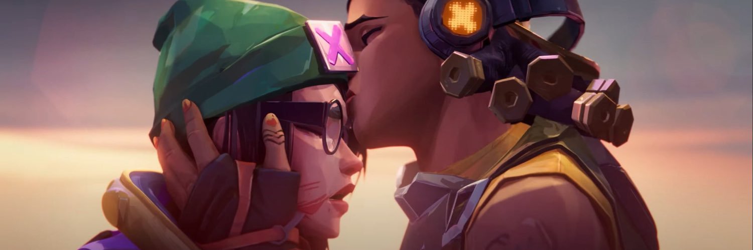 lubrizada's profile banner image