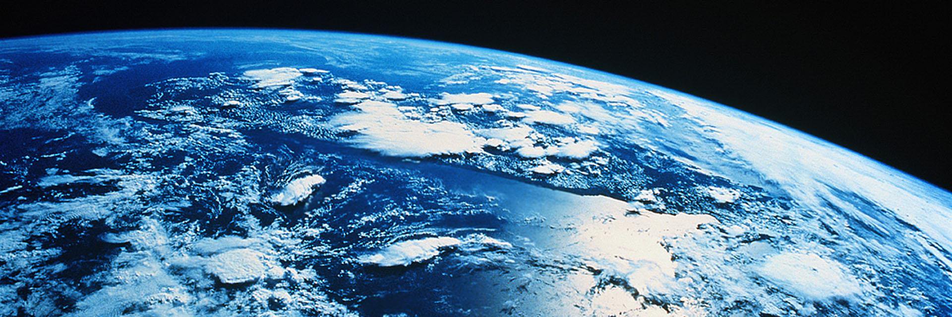 Douglas Mendes banner