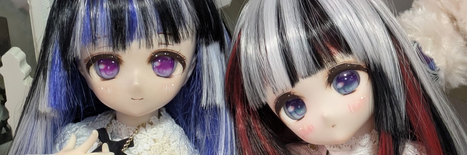 Earthlit_Moon's profile banner image
