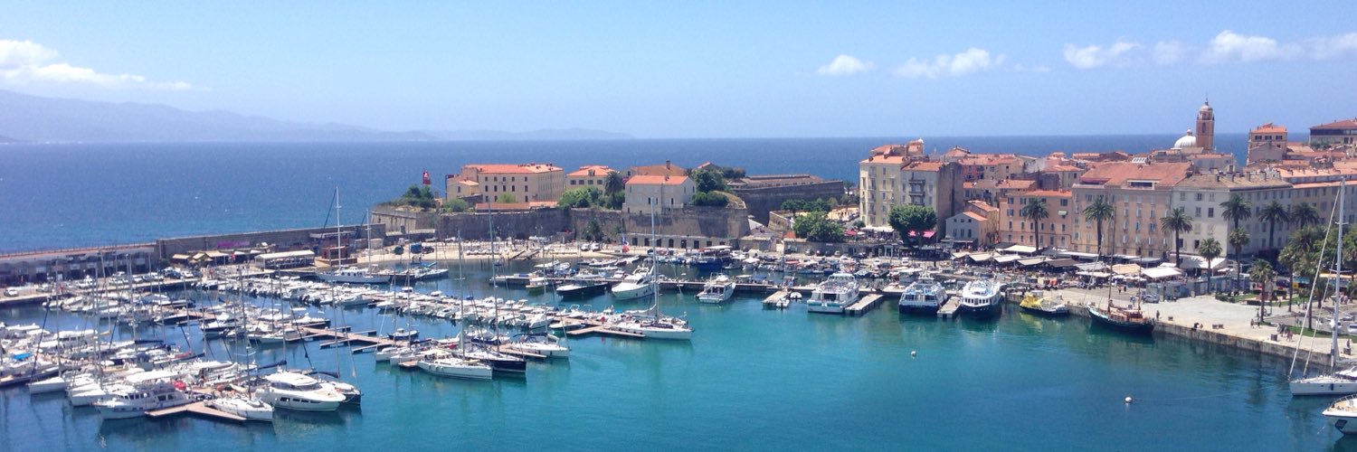 Candice Moore banner