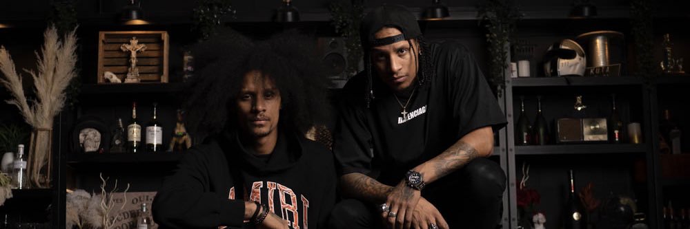 Official Les Twins banner