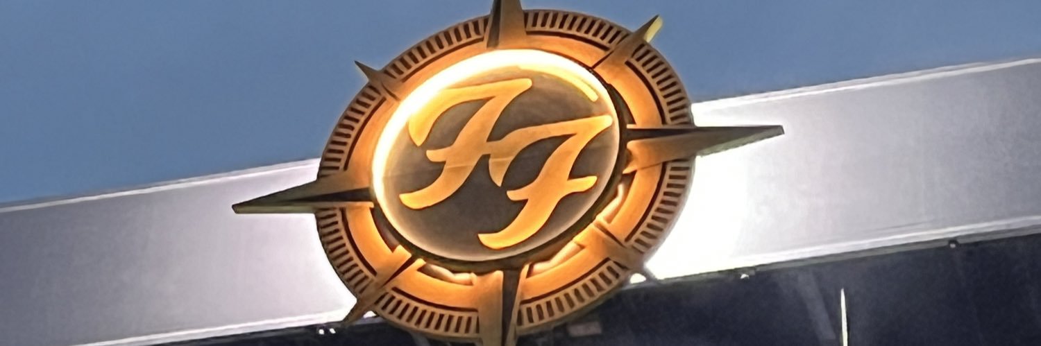neomenon's profile banner image