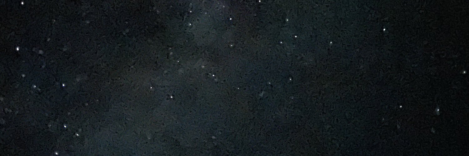 izmiiii's profile banner image