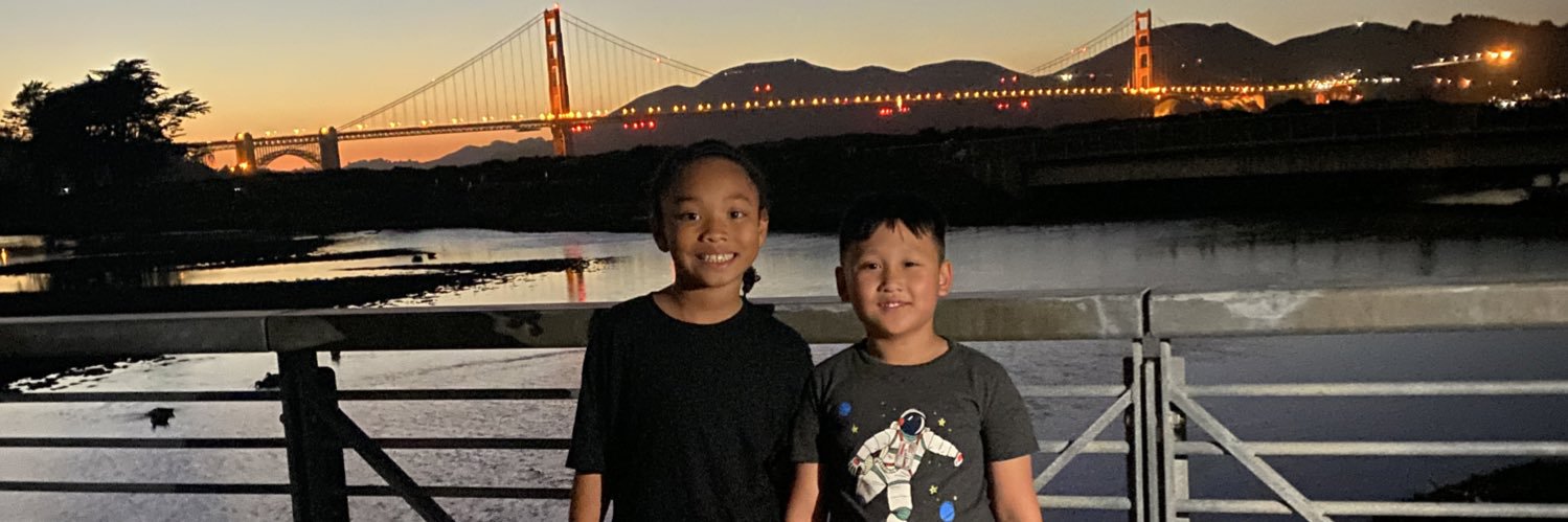 lovenhilongtime's profile banner image