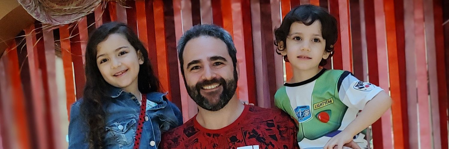 roamaro's profile banner image