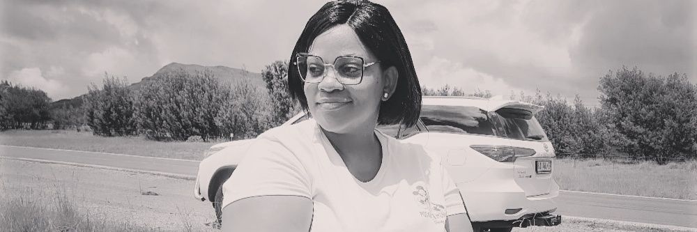akhonaz1's profile banner image