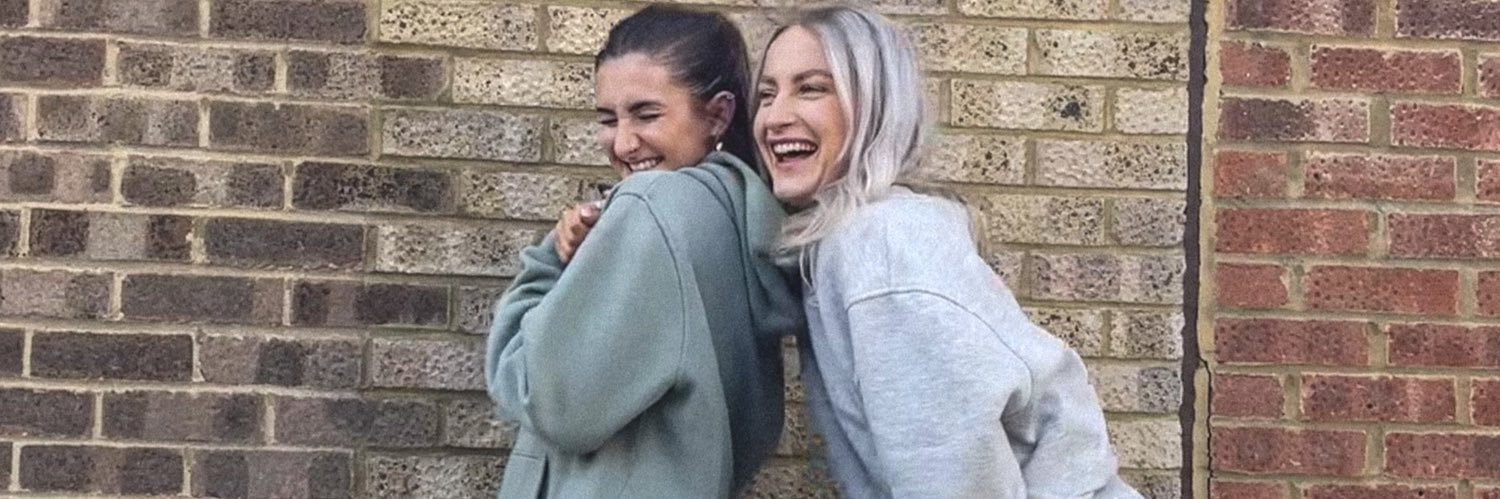 Chloe_1710's profile banner image