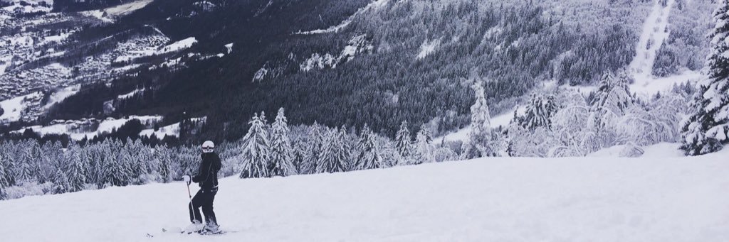 echocassill's profile banner image