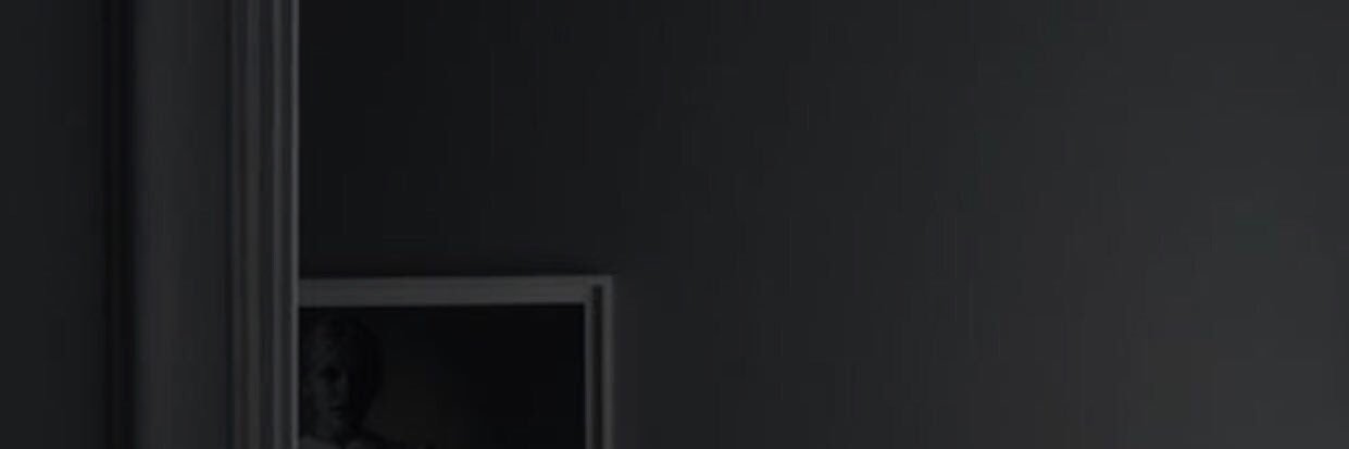 amom010's profile banner image