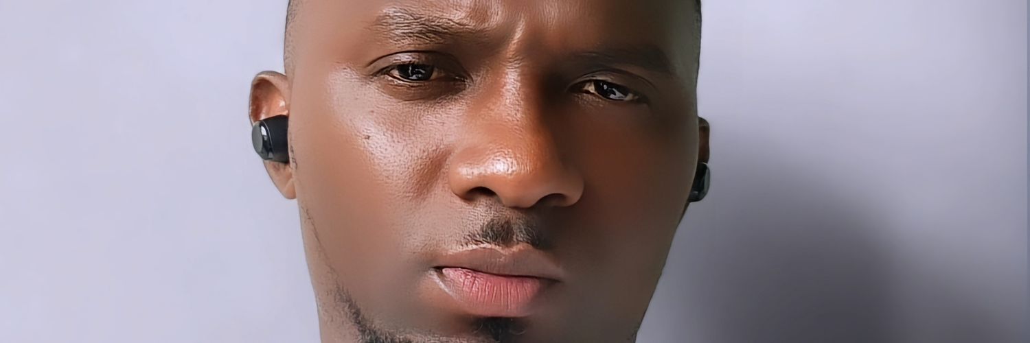 showy100's profile banner image