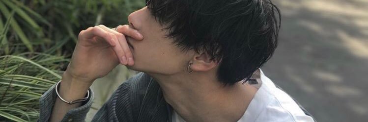 Buzz_yur's profile banner image