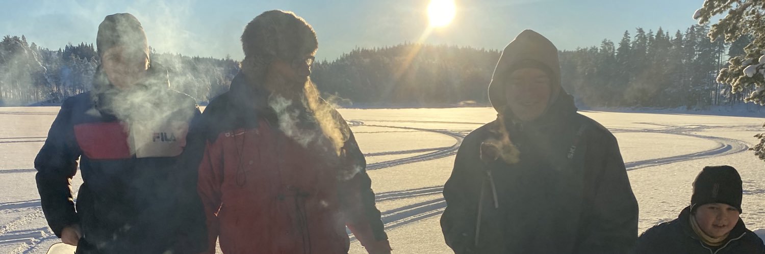 kotten33's profile banner image