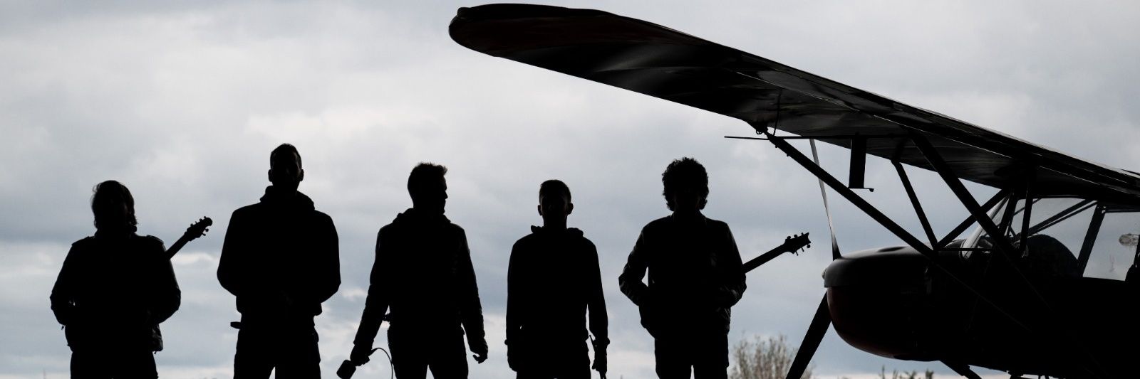 FrozenSandBand's profile banner image