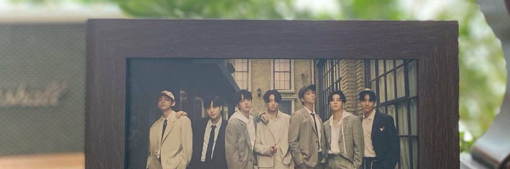 dlwlroe's profile banner image