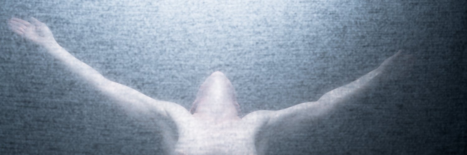 IsadoraVibes's profile banner image