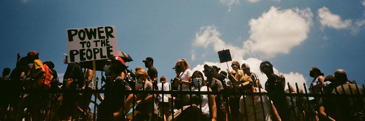 monicamondai's profile banner image