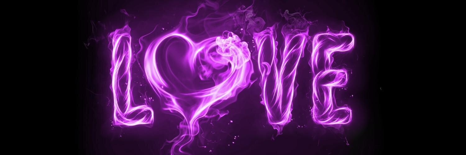 AlexisLucas89's profile banner image