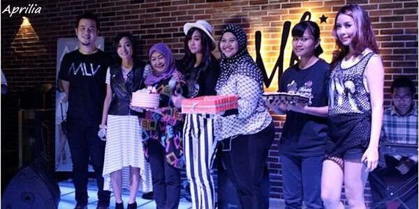 Diyah96_'s profile banner image