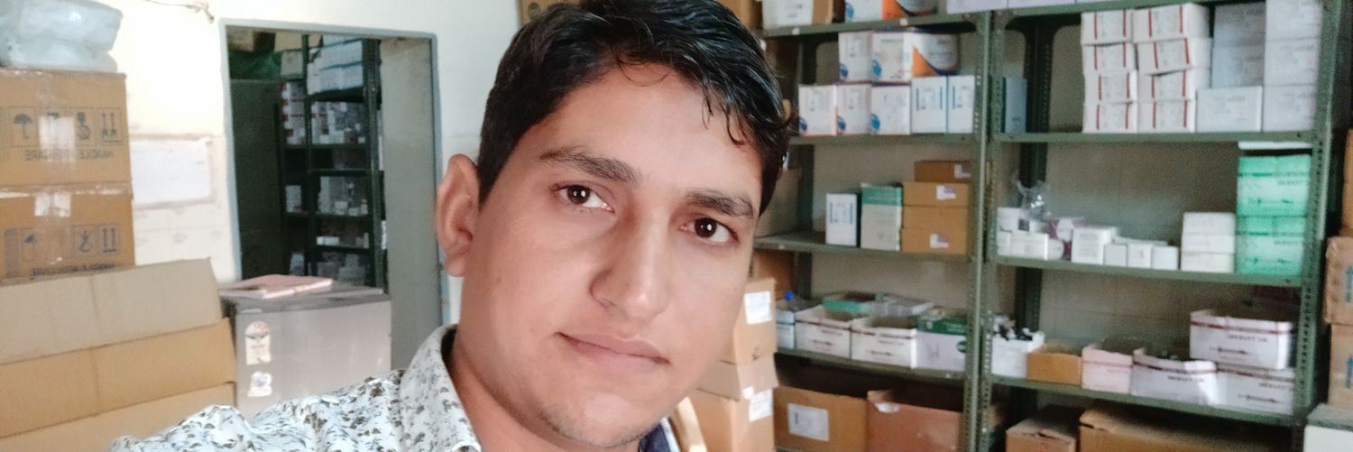 Pharmacist Nasaruddin banner
