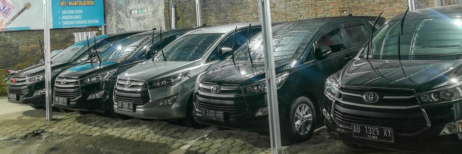 febriRENTCAR's profile banner image