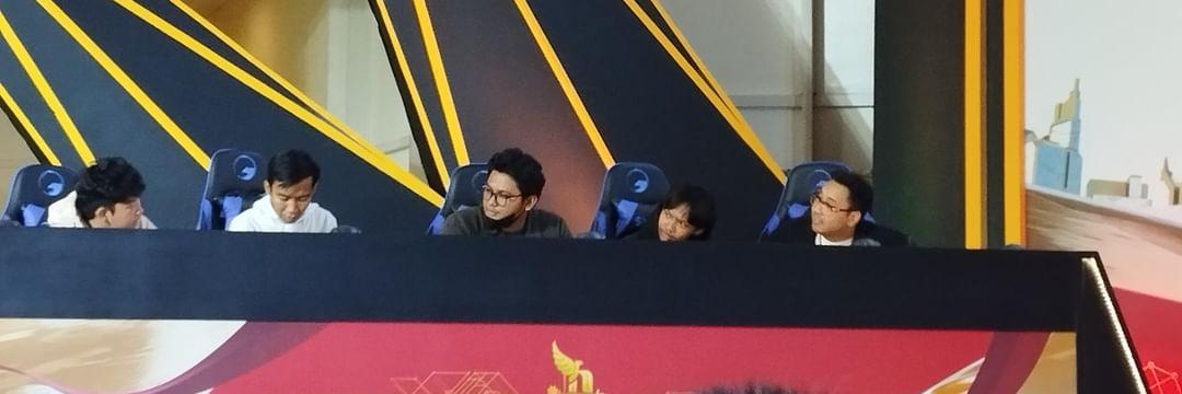 anggotakeluarga's profile banner image