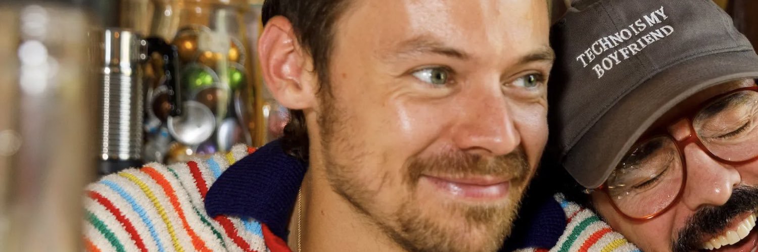 Lauren Z 🍋 🏰💔🪩💋🥀 banner