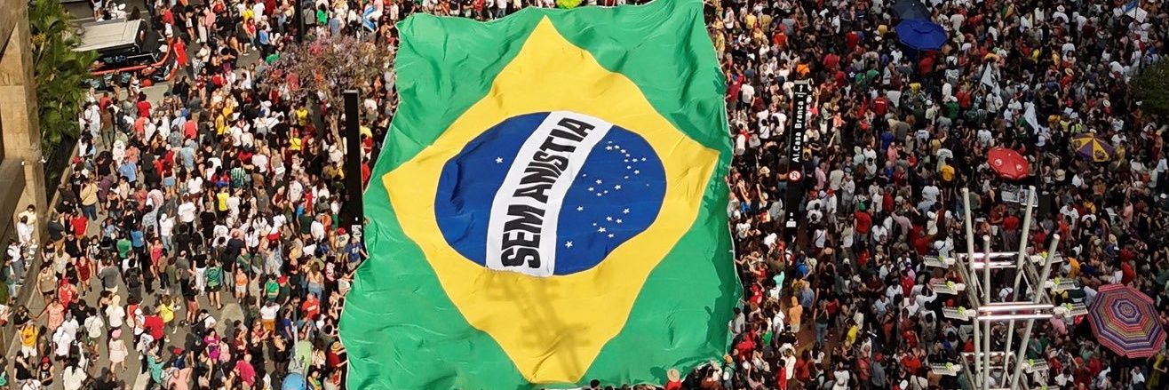 britcomentarios's profile banner image