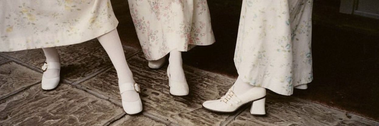 ❍ banner