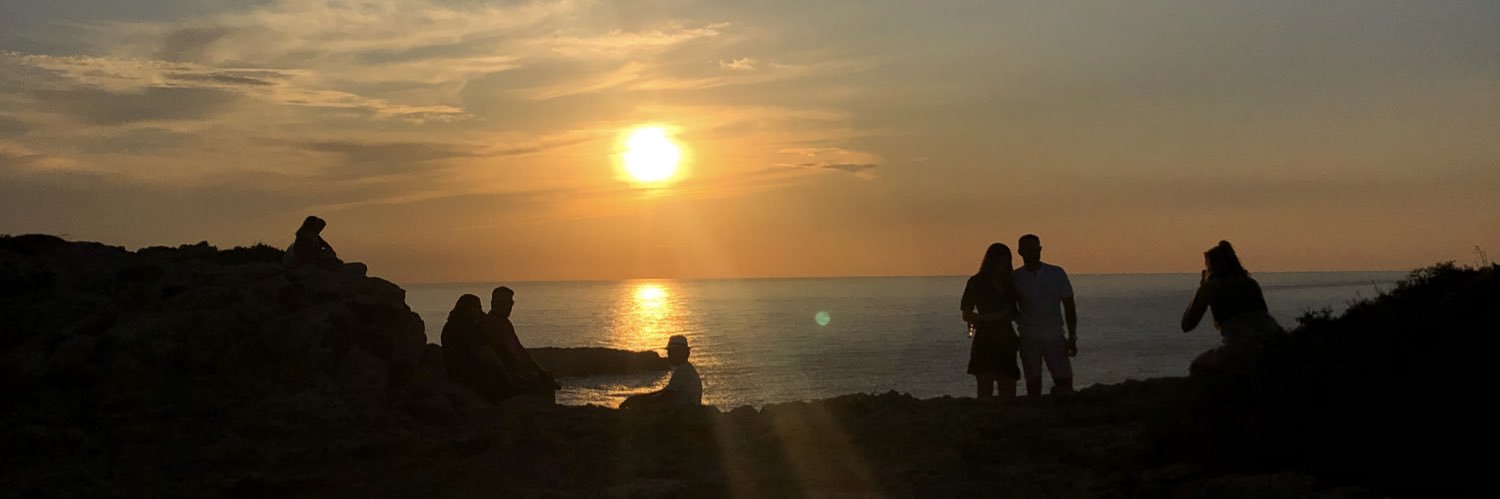 IsabelFrajCameo's profile banner image