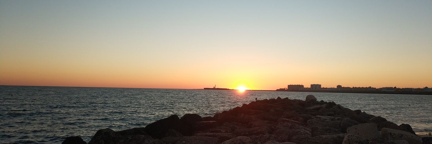 Pablo Almazán banner