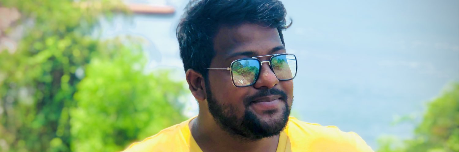 yuvan_hari's profile banner image