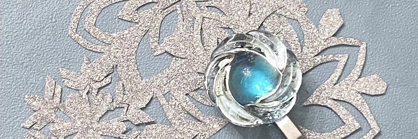 lo_ol's profile banner image