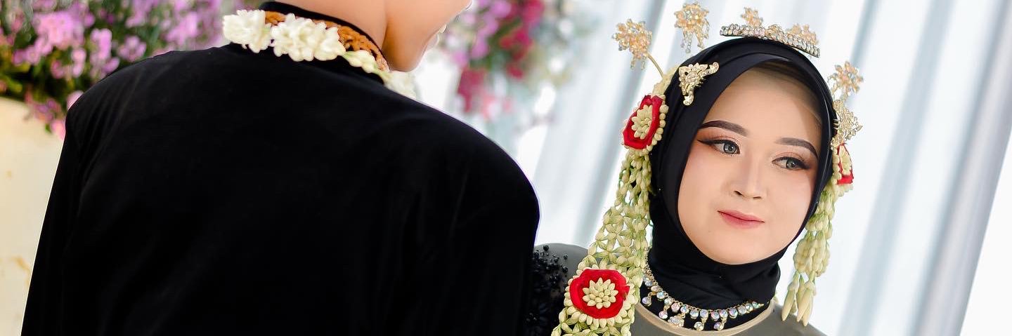 nyaamnilam's profile banner image