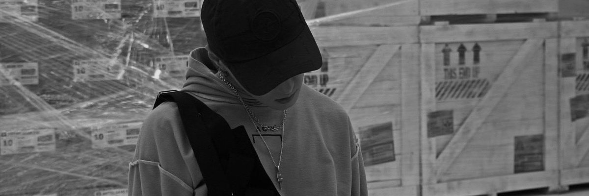 linhtom_99's profile banner image