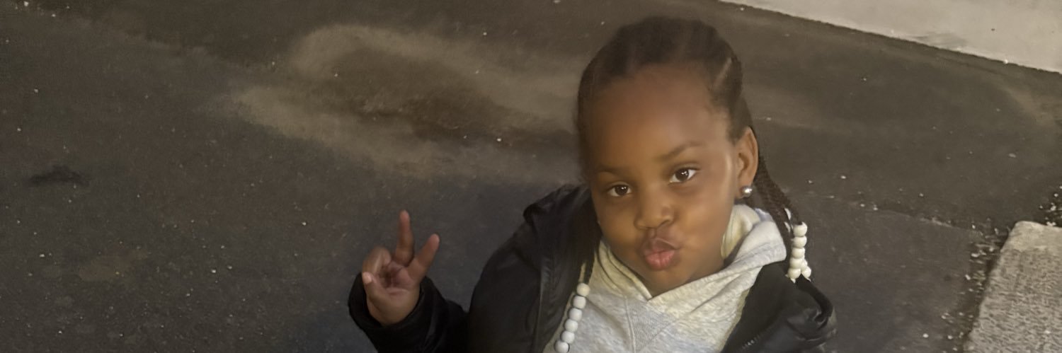 makemelike_nai's profile banner image