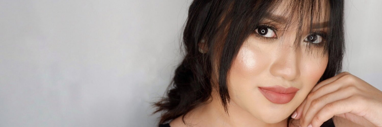 lourjenna's profile banner image