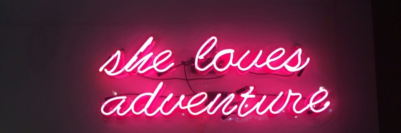aylacarolinee's profile banner image