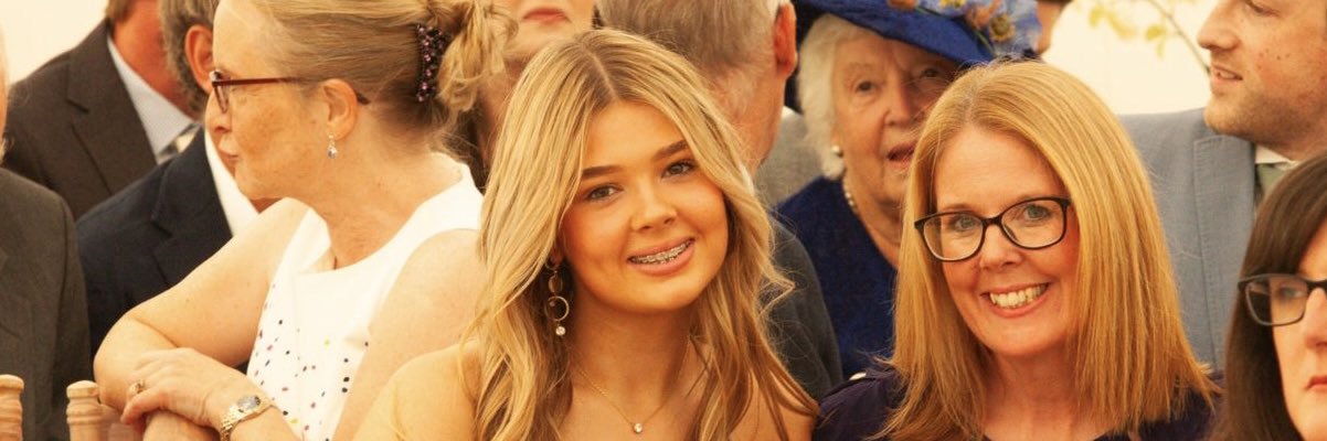 sarasmith55's profile banner image