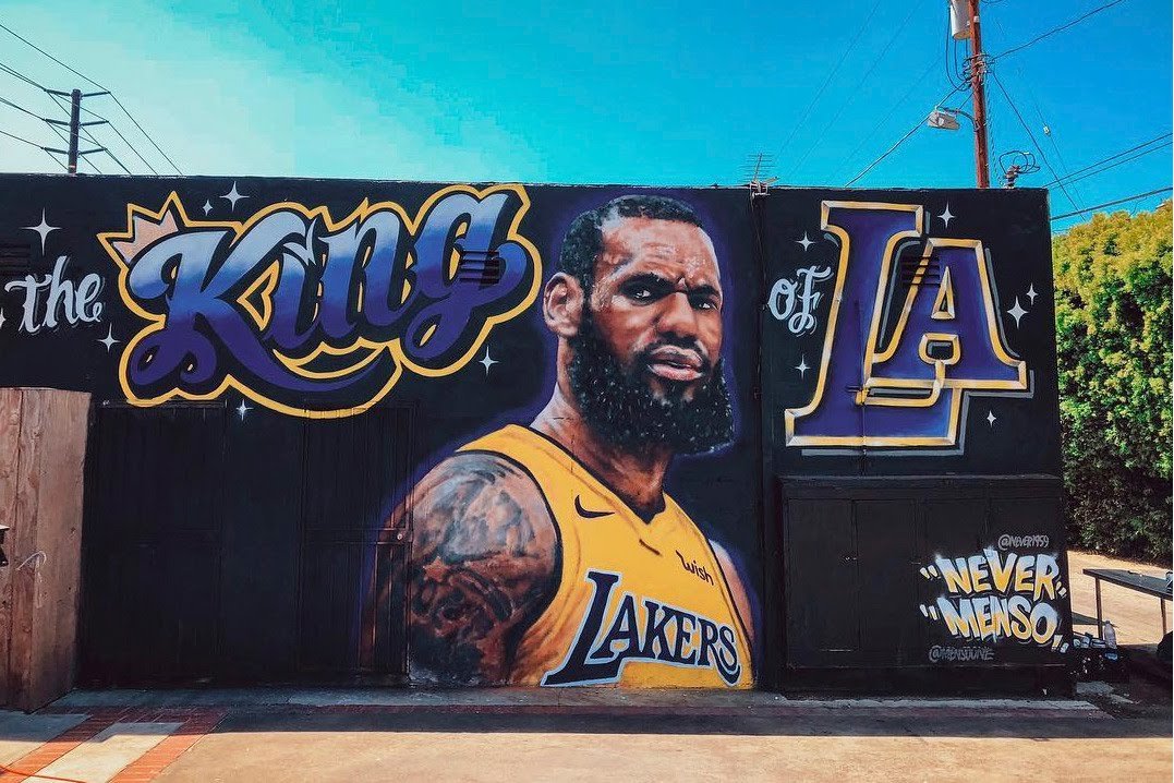 Da C is 4 Commander banner