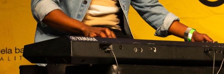 LuksDee's profile banner image