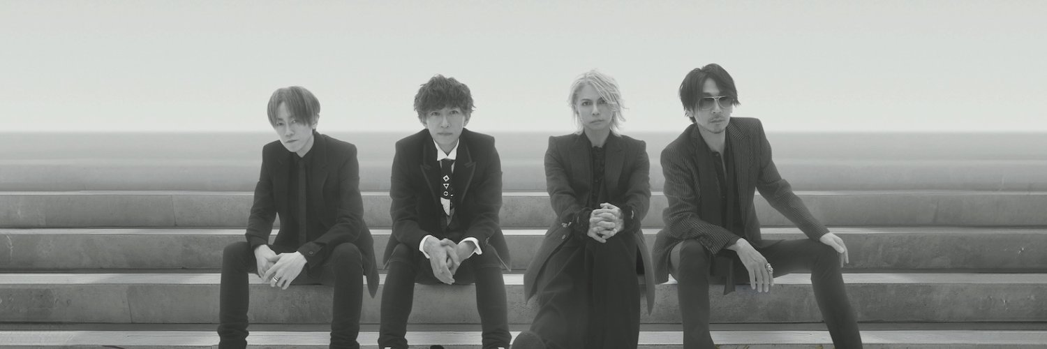 ezzrette's profile banner image