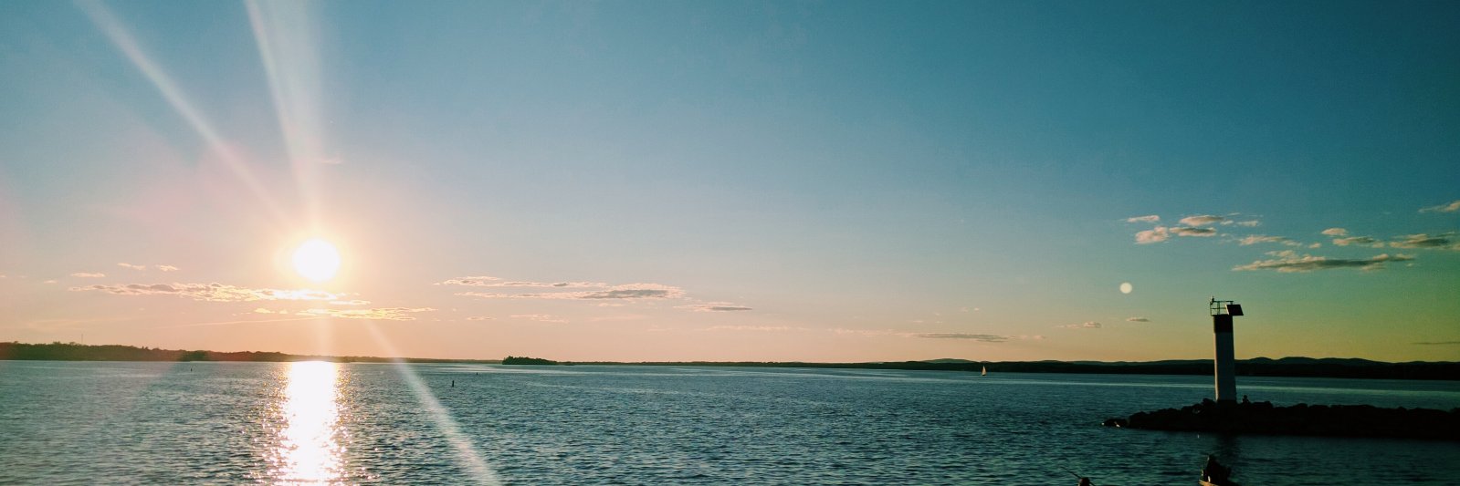 montagious's profile banner image