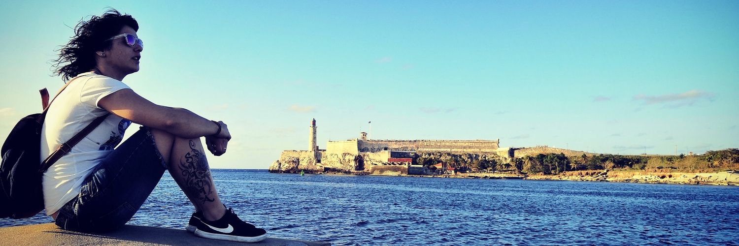 Silvi_sinmas's profile banner image