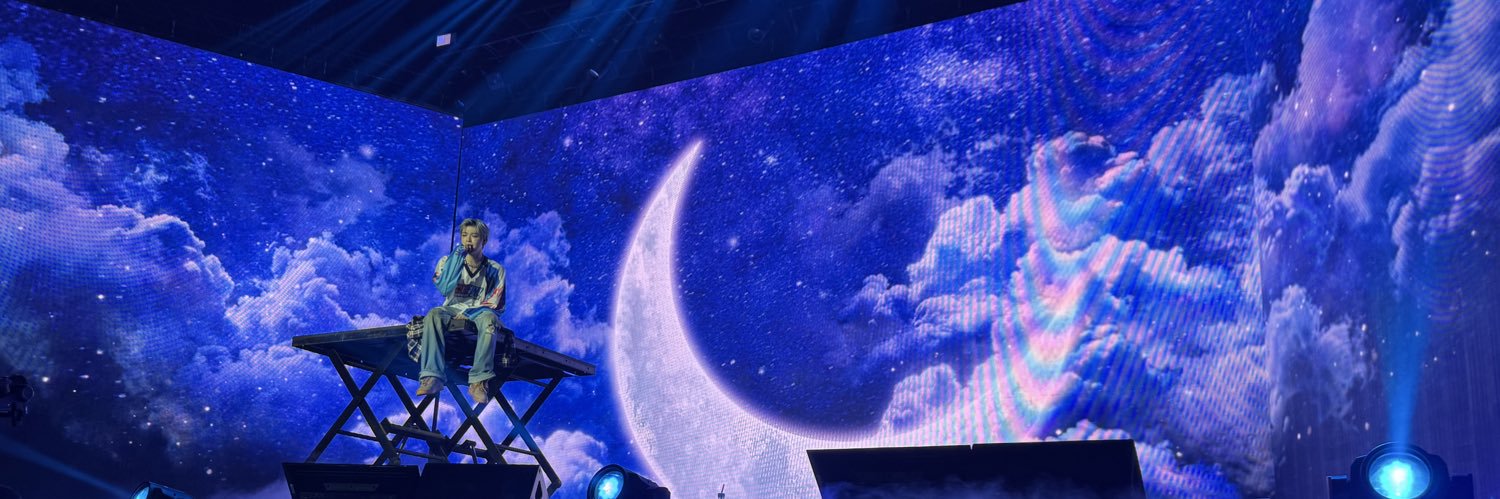 Kylie ♬♫♪◖(·•︠‿•︡ )◗♪♫♬ banner