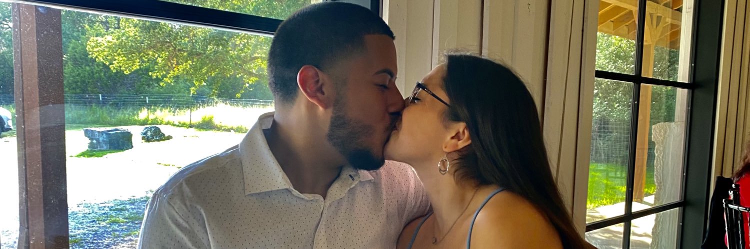 Bellaperalta__'s profile banner image