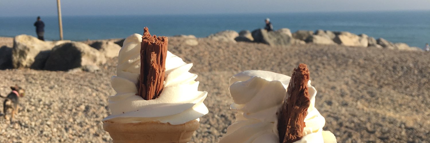 makememories24's profile banner image